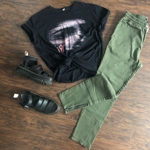 Army Green Jogger / Skinny Jean